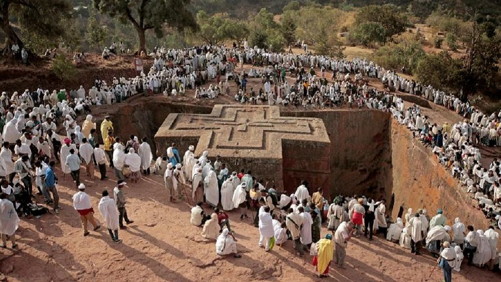 Day 11: Attending charismas (Gena) ceremony