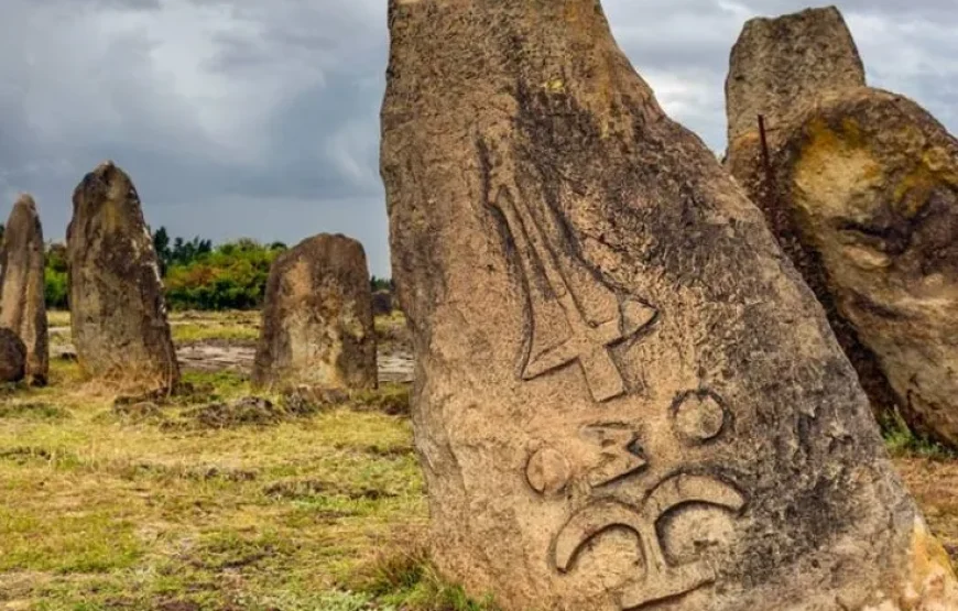 A Day at Tiya Archaeological Site