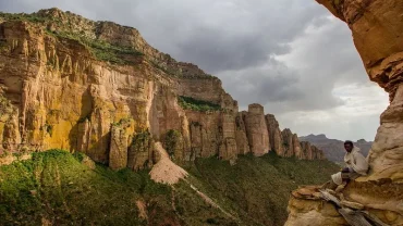 Group or Private? Choosing the Best Ethiopia Tour Experience